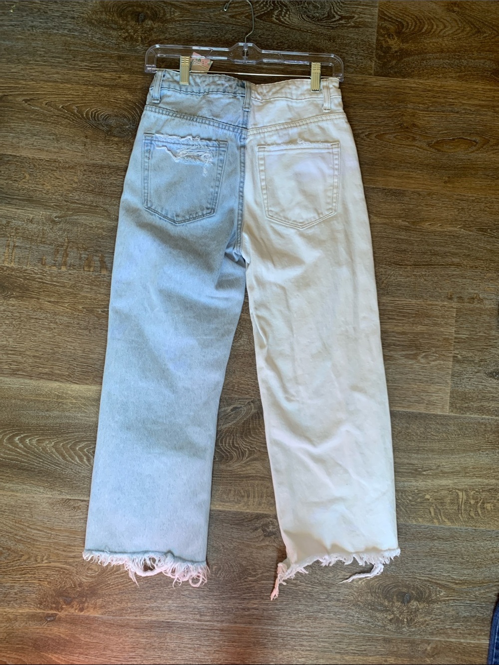 #55 Two-Tone Distressed Boyfriend Jeans - Light Blue & White - Picture 4 of 4